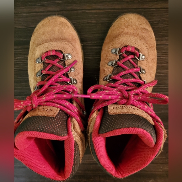Columbia Womens suede hiking boots Size 6 - Picture 3 of 10